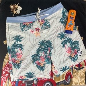 AEO men’s L board short tropical